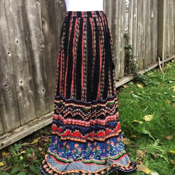 Forever 21 Colorful Boho Maxi Skirt with Drawstring Elastic Waist! Size S/M. - Picture 5 of 10